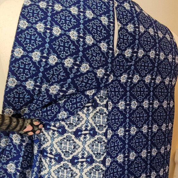 Premise Studio tunic Women's L Sleeveless top blue Layered Geometric floral boho - Picture 11 of 15